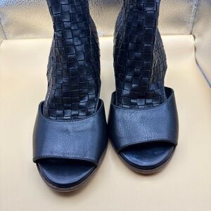 Patricia Nash Elegant Black Woven Leather Women's Shoes size 9B